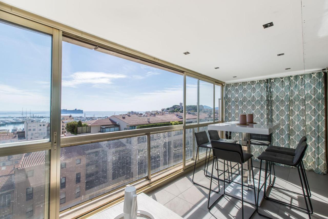 Lb Vacation Rentals I Admire Panoramic Ocean Views Through Walls Of Windows Cannes Exteriér fotografie